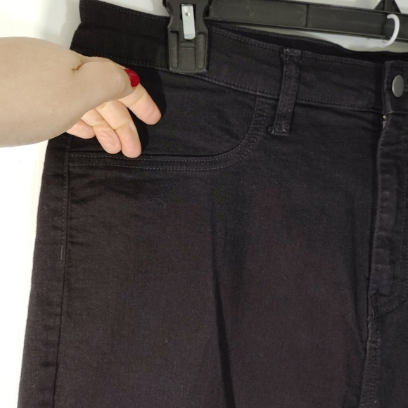 Sz 18 Wild Fable Black Denim Jeans Cotton Stretch Skinny Tapered Leg 34R - Picture 6 of 12